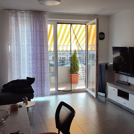 Gemuetliche 2 Zimmer Wohnung In Markgroeningen Dış mekan fotoğraf