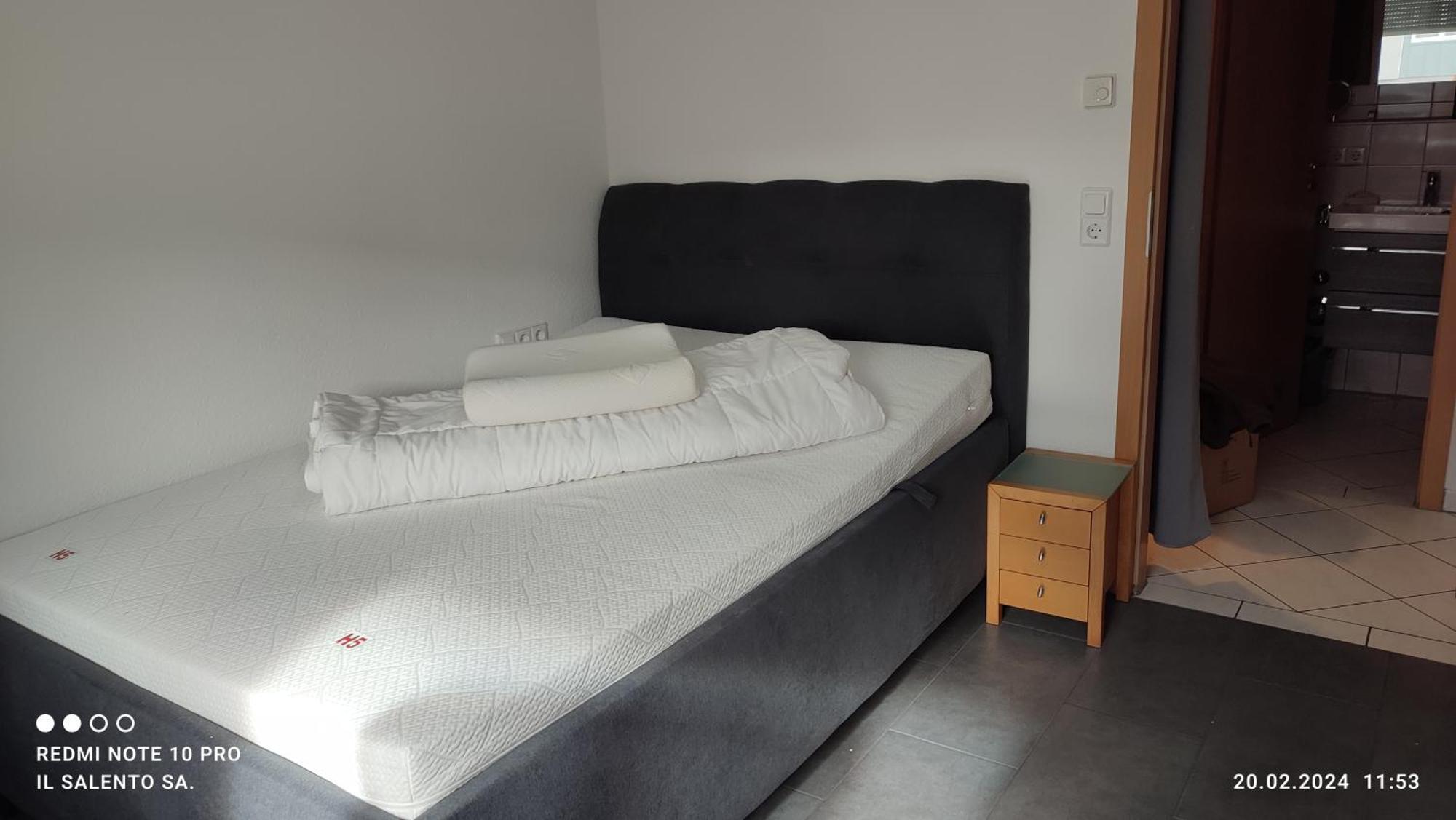Gemuetliche 2 Zimmer Wohnung In Markgroeningen Dış mekan fotoğraf